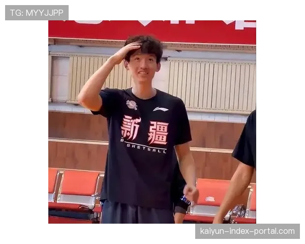 杨芮三分命中率50%罚球100% 年轻球员在压缩赛制中抓住机遇