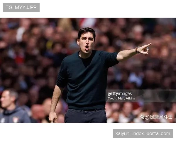 伊劳拉打造伯恩茅斯高压反抢体系 球队成巨人杀手